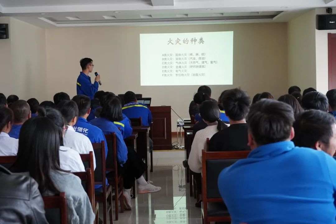 <a href=http://www.yuquanpf.com target=_blank class=infotextkey><a href=http://www.yuquanpf.com target=_blank class=infotextkey>雙良</a>環(huán)境</a>“119”消防日主題活動圓滿結(jié)束！