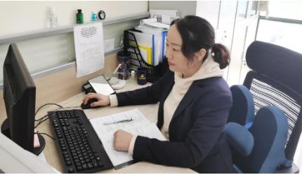 袁曉亞：“認真來自日常，榜樣就在身邊”